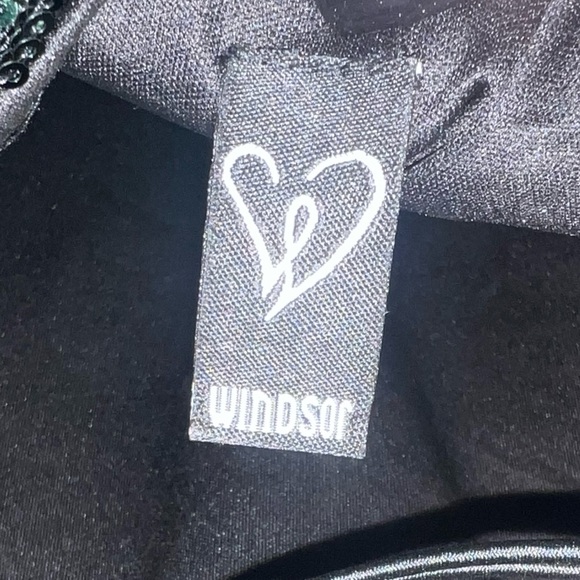 Windsor- Karina Formal Sequin Cross-Back Mini dark green and black Dress - Picture 6 of 7